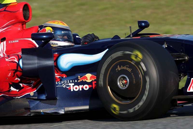 Barcelona, Tag 1: Toro Rosso fährt vorneweg