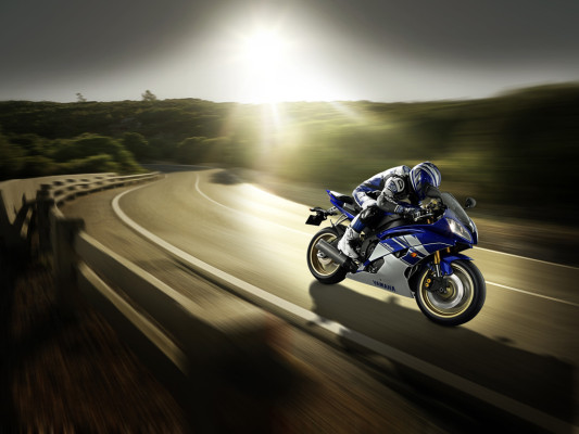 Fahrbericht Yamaha YZF-R6: Ein Racer für alle Tage 