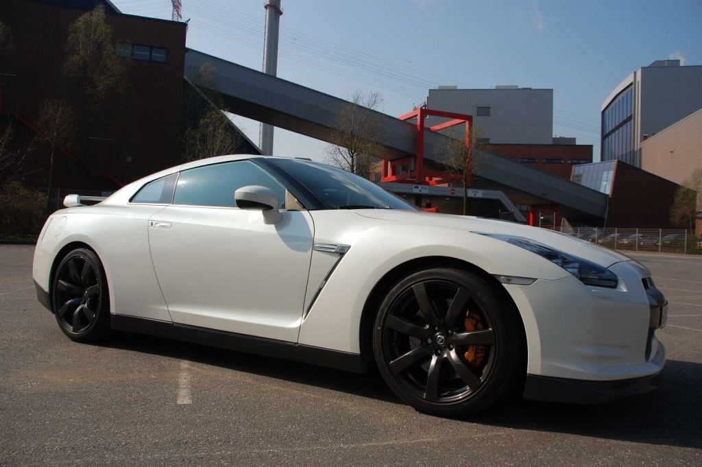 Vorstellung Nissan GT-R: Alltagstauglicher Breitensportler mit 485 PS