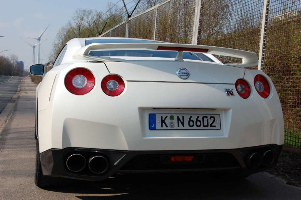 Vorstellung Nissan GT-R: Alltagstauglicher Breitensportler mit 486 PS