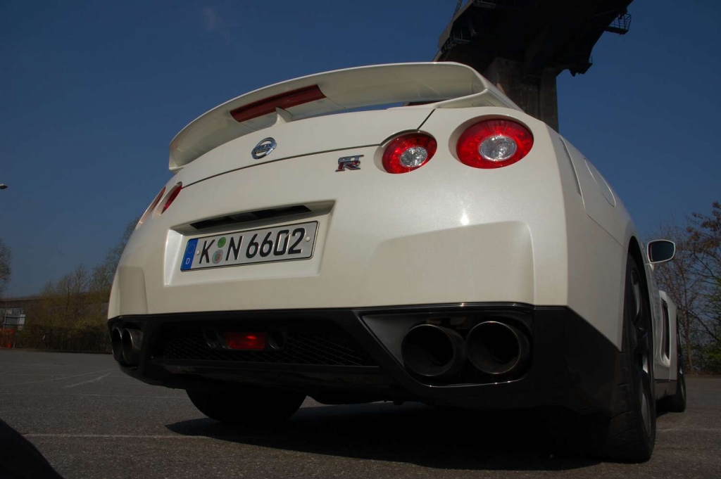 Vorstellung Nissan GT-R: Alltagstauglicher Breitensportler mit 486 PS