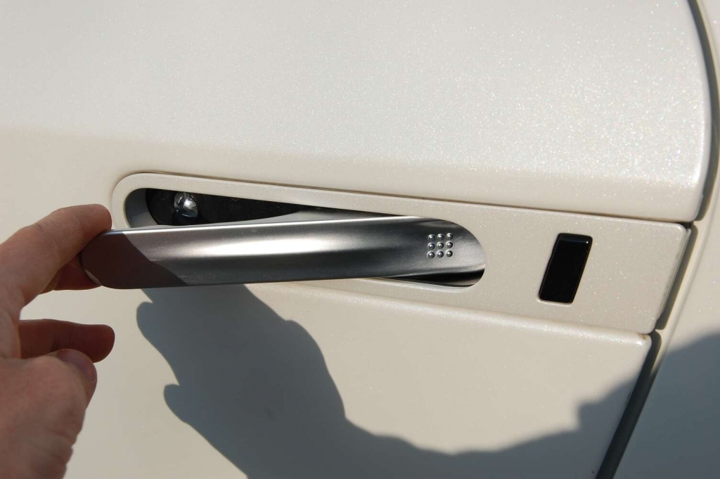 Vorstellung Nissan GT-R: Alltagstauglicher Breitensportler mit 486 PS