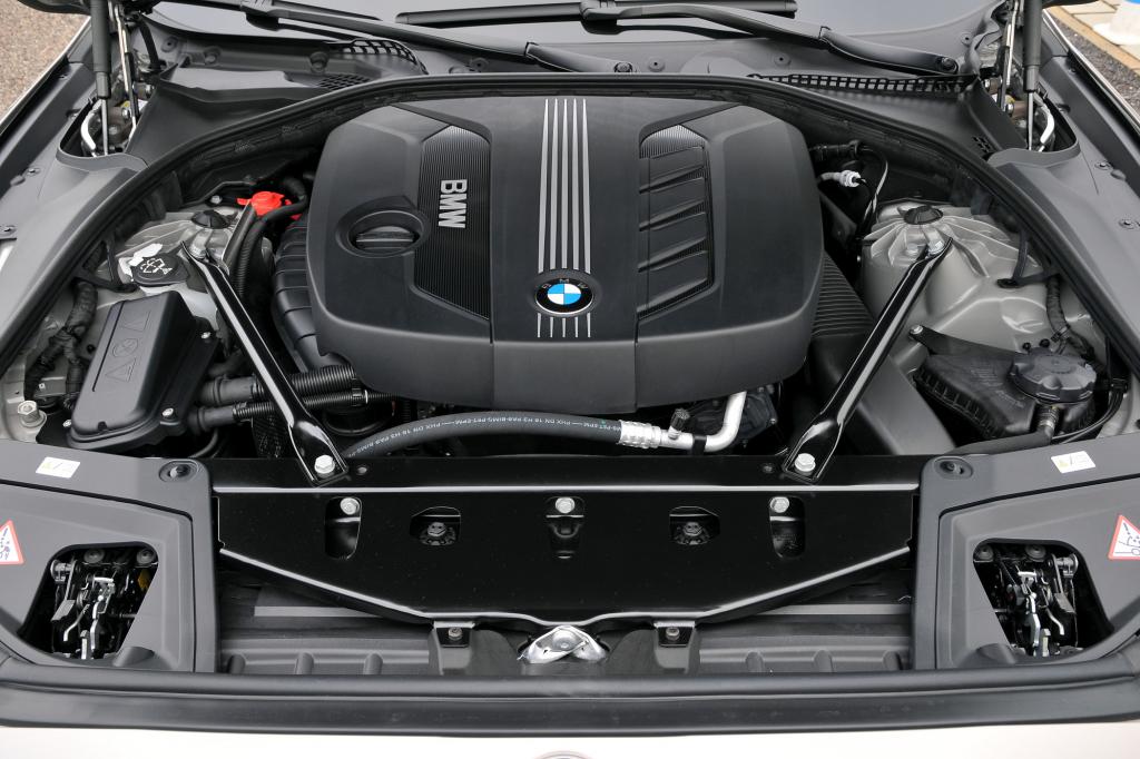 5,1 Liter gibt BMW im Durchschnitt an, wir verbrauchten aber 6,8 Liter