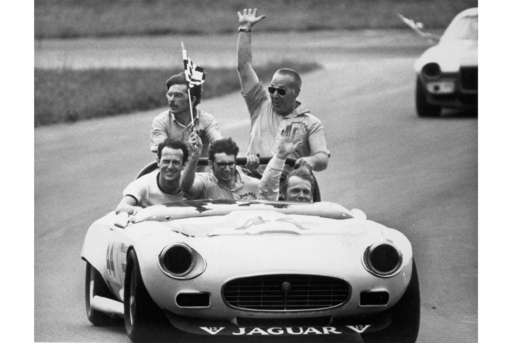 Jaguar E-Type V12, CAA Produktion Champio, 1975