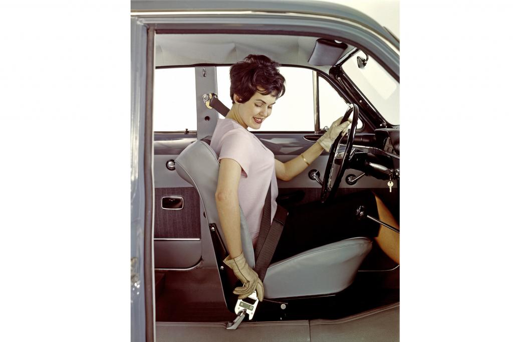 Volvo P120 Amazon mit Dreipunktsicherheitsgurt, 1959