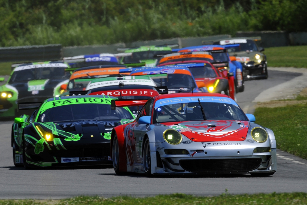 Die Automarke, die bei den Rennserien sonntags ganz oben auf dem Treppchen steht, verkauft am Montag ordentlich.