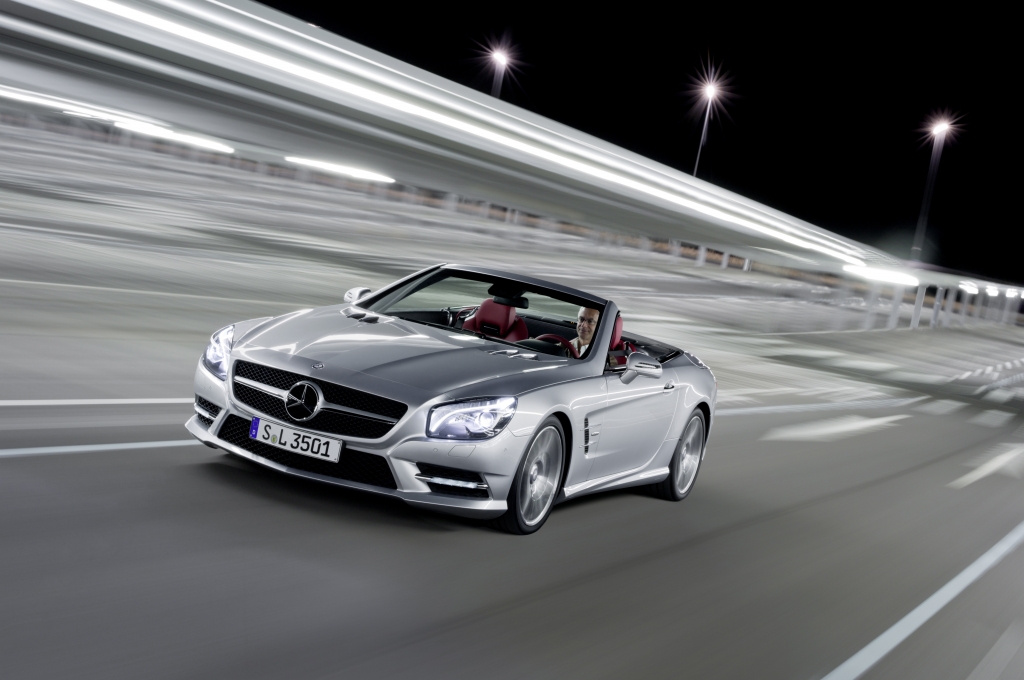 Video: Mercedes-Benz SL 500