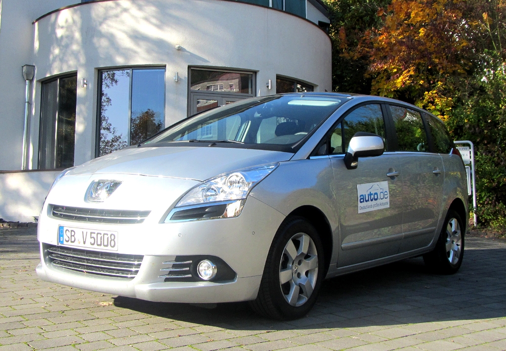 Auto im Alltag: Peugeot 5008 