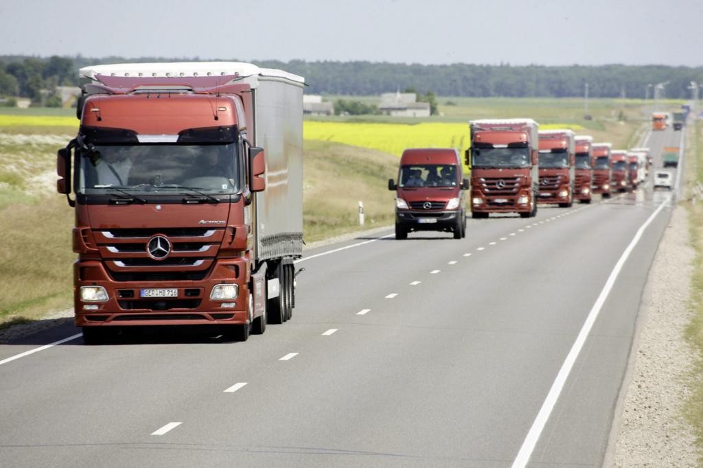 Fahrverbot für Lkw - Samstags gehört die Straße den Urlaubern