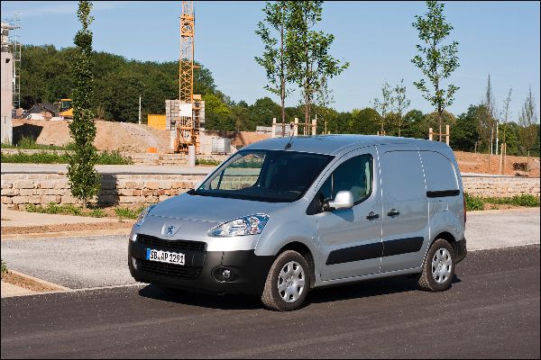 Sternenregen für den Mercedes GLA im Euro NCAP