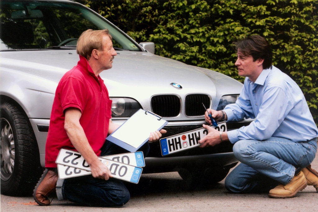 Fahrzeug abmelden 🚘Ratgeber auto.de